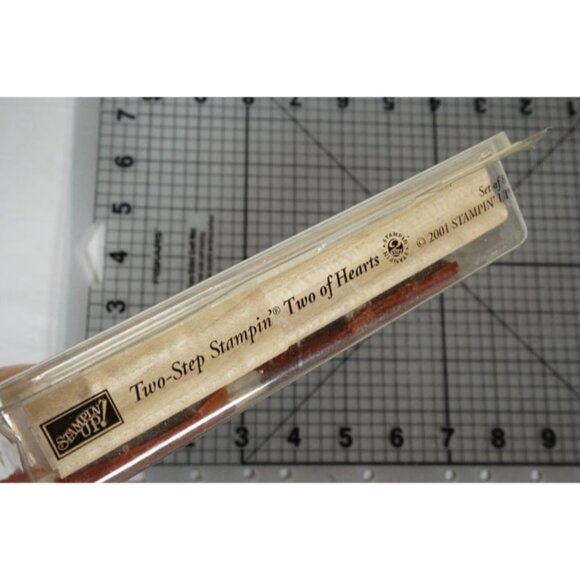 Stampin Up! "Two of Hearts" Wood Mounted Stamps Set - MISSING 2 - Picture 4 of 4